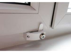 Загадочные запорные замки на окнах: почему они так важны?. Смотреть фото Загадочные запорные замки на окнах: почему они так важны?. Смотреть картинку Загадочные запорные замки на окнах: почему они так важны?. Картинка про Загадочные запорные замки на окнах: почему они так важны?. Фото Загадочные запорные замки на окнах: почему они так важны? Загадочные запорные замки на окнах: почему они так важны?